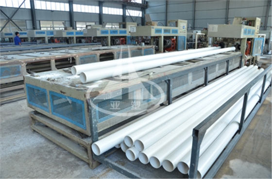 亞塑PVC管材生產車間